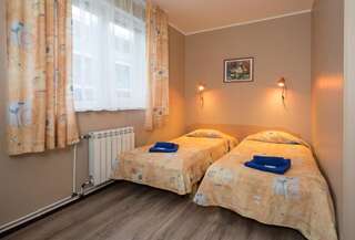 Отель Lilleküla Hotel Таллин Двухместный номер с 2 отдельными кроватями-7