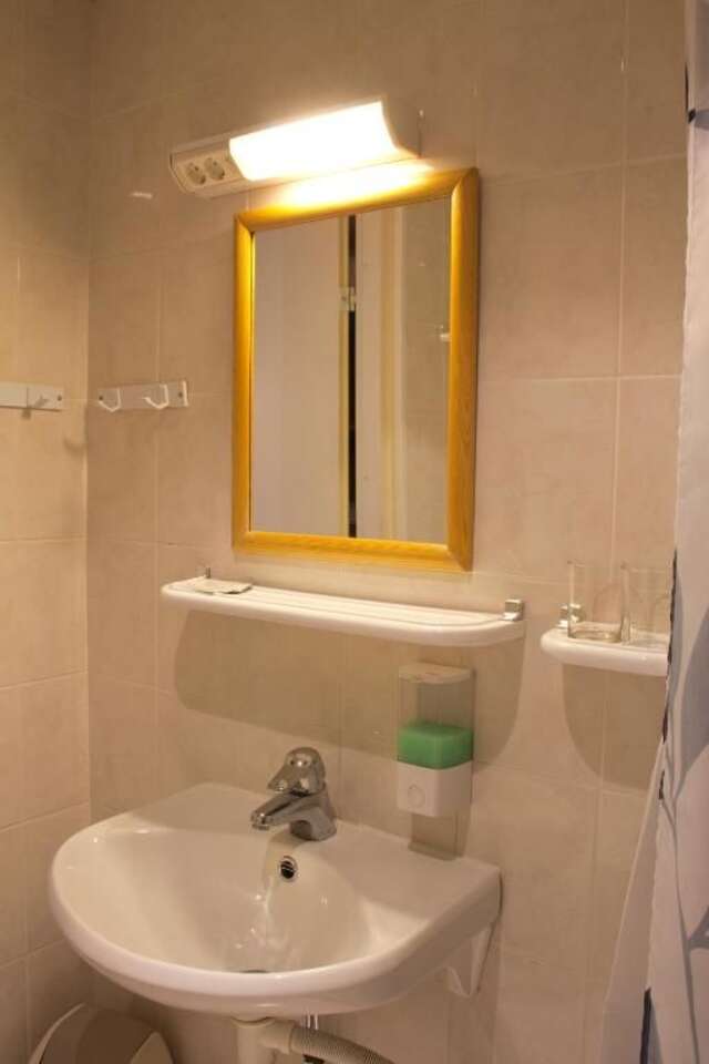 Отель Lilleküla Hotel Таллин-39